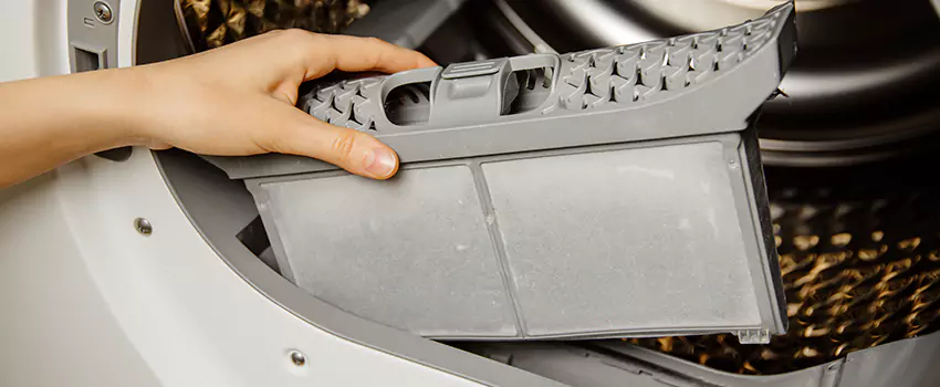 Signs Of A Clogged Dryer Lint Trap in Richmond, British Columbia